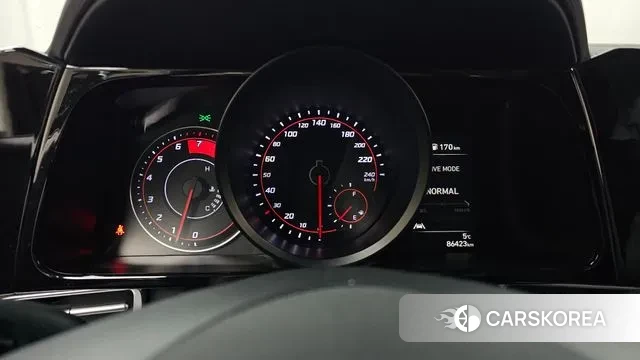 Hyundai Avante (CN7) id 3479580 из Кореи 18