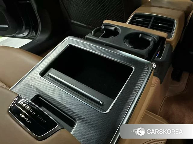 Audi A7L id 4291333 из Китая 23
