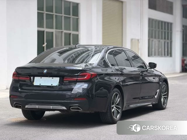 BMW 5 series PHEV id 4387239 из Китая 12