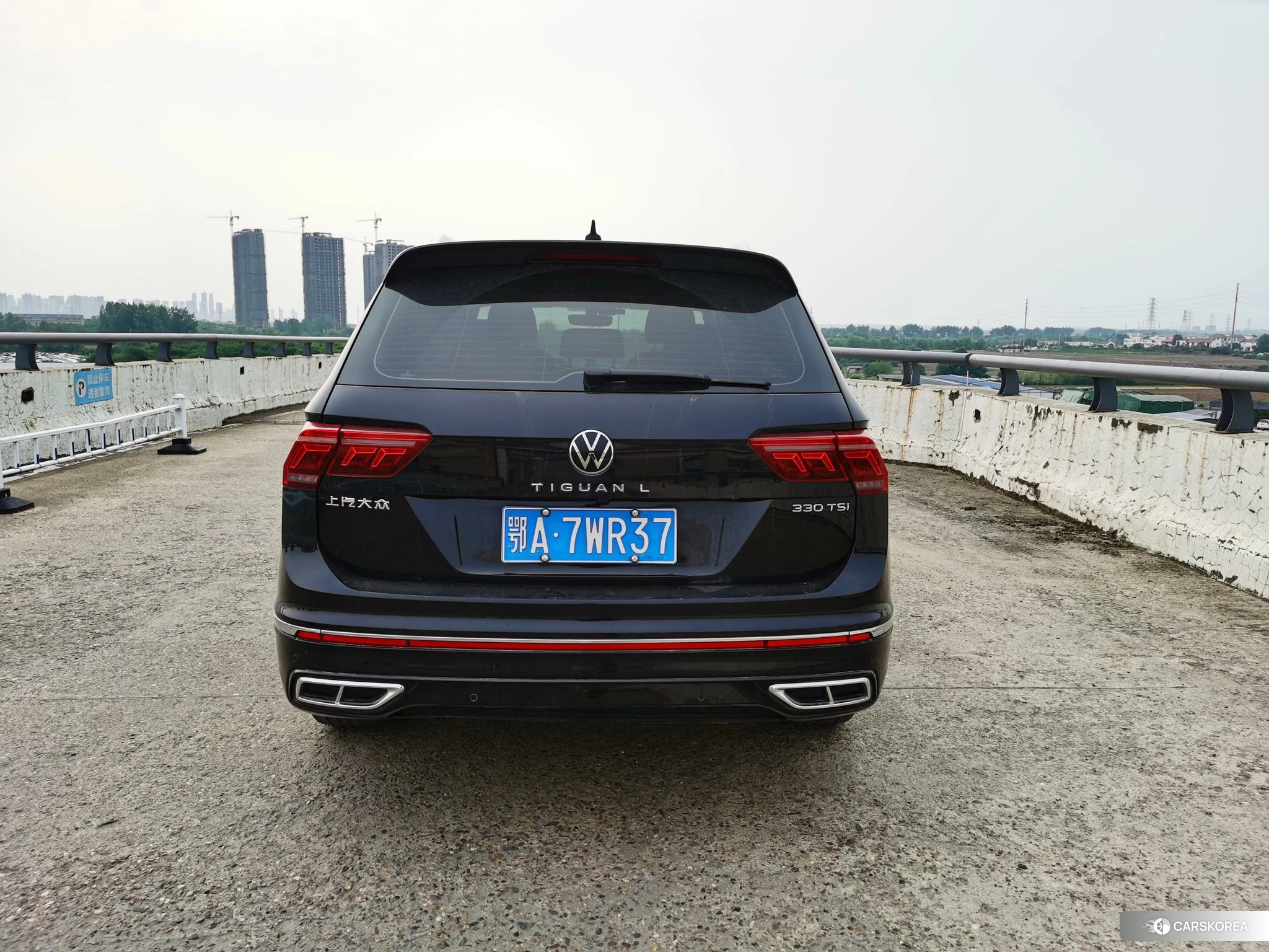 Volkswagen Tiguan L id 4467856 из Китая 8