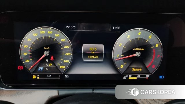 Mercedes-Benz E-Class W213 id 4770492 из Кореи 34