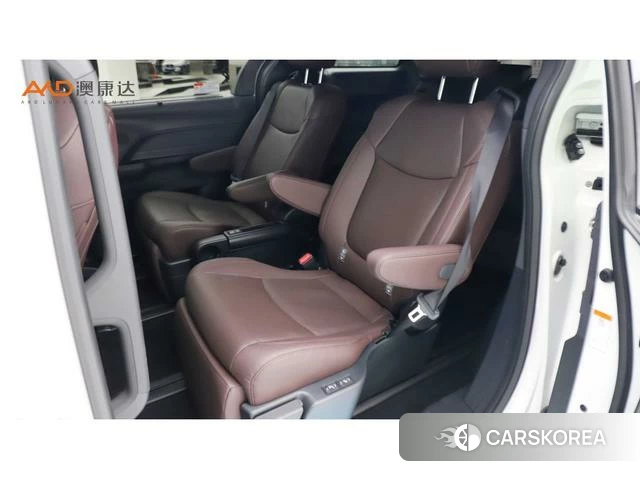Toyota Grevia id 4298285 из Китая 9