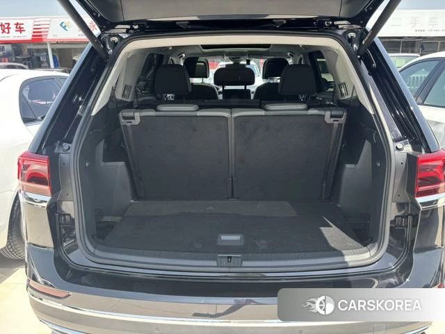 Volkswagen Tourang id 4260062 из Китая 11