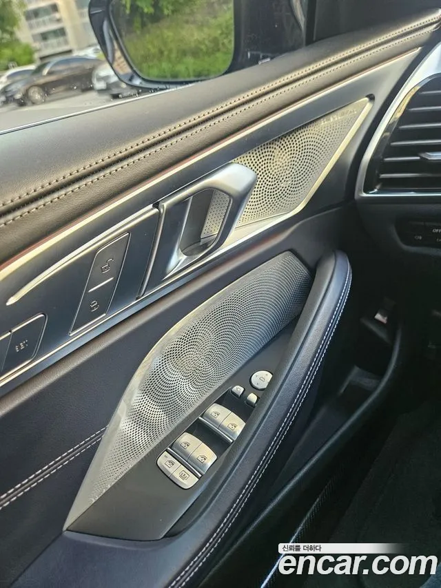 BMW 8 Series (G15) id 2713619 из Кореи 17