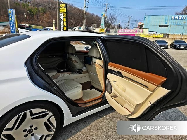 Genesis G90 id 3801085 из Кореи 18