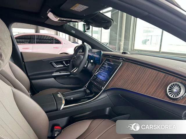 Mercedes-Benz EQE id 4256024 из Китая 16