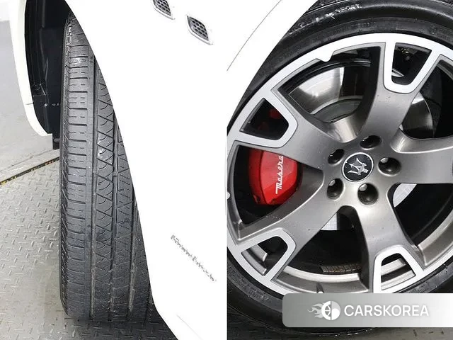 Maserati Levante id 3041925 из Кореи 18