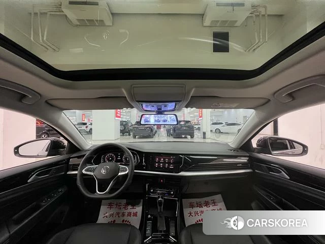 Volkswagen Passat id 4263881 из Китая 10