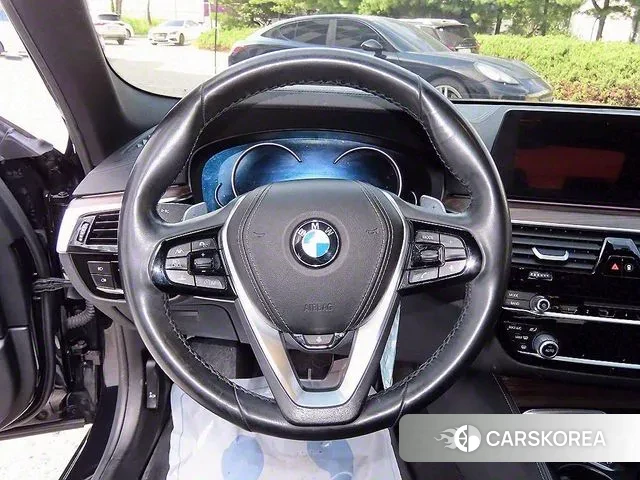 BMW 5 Series (G30) id 2991341 из Кореи 18