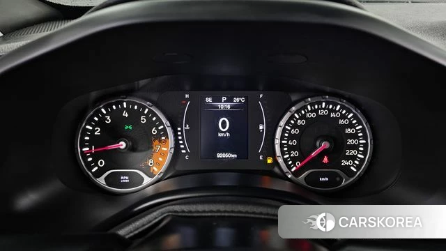Jeep Renegade id 4615286 из Кореи 30