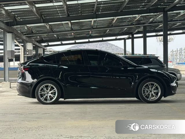 Tesla Model Y id 4205844 из Китая 8