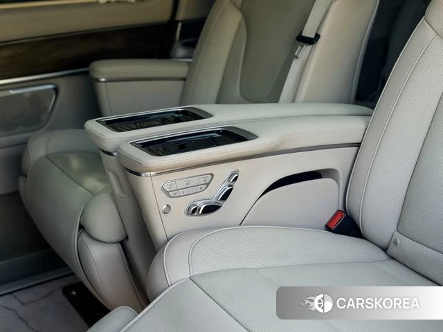 Mercedes-Benz V-class id 4272207 из Китая 24
