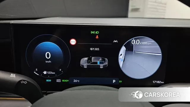 Hyundai Grandeur Hybrid (GN7) id 3081765 из Кореи 18