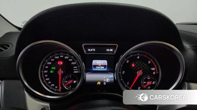 Mercedes-Benz GLE - Class W166 id 3867536 из Кореи 18