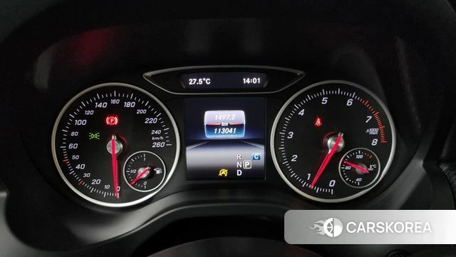 Mercedes-Benz A-Class W176 id 4417413 из Кореи 28