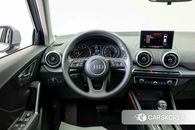 Audi Q2L id 4279026 из Китая 24