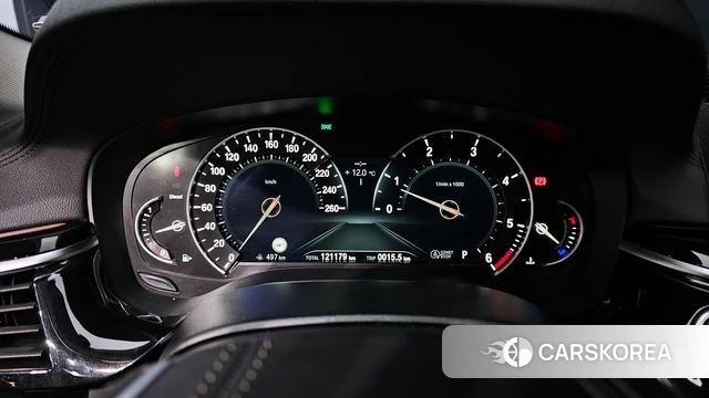 BMW 5 Series (G30) id 3873423 из Кореи 18