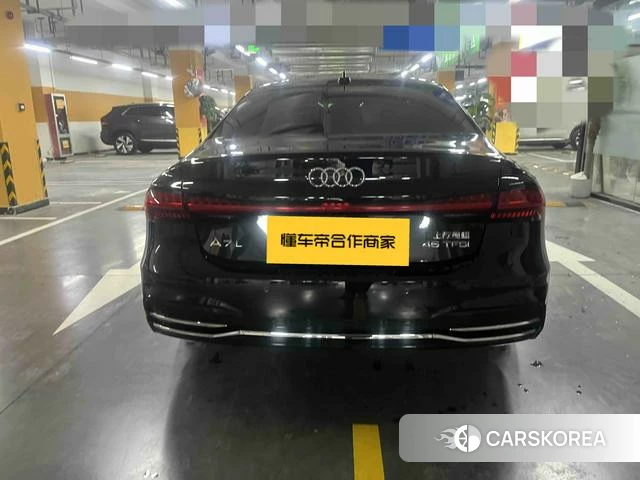 Audi A7L id 4271364 из Китая 8