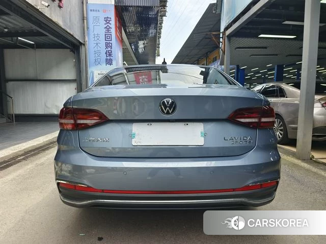 Volkswagen Lavida id 4272427 из Китая 13