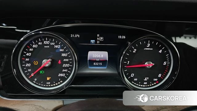 Mercedes-Benz E-Class W213 id 4525860 из Кореи 28