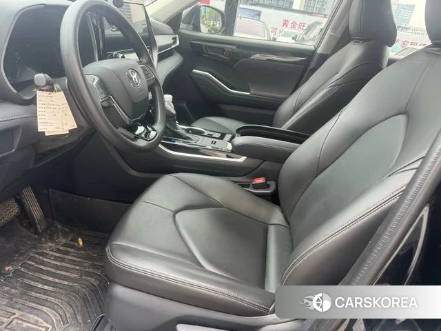 Toyota Highlander id 4276546 из Китая 8