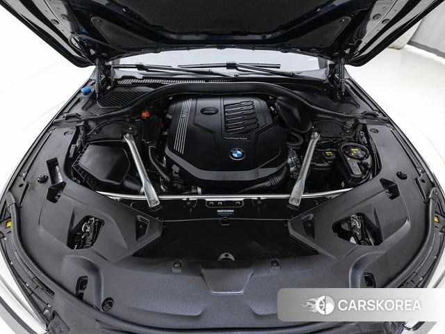 BMW 8 Series (G15) id 3941663 из Кореи 18