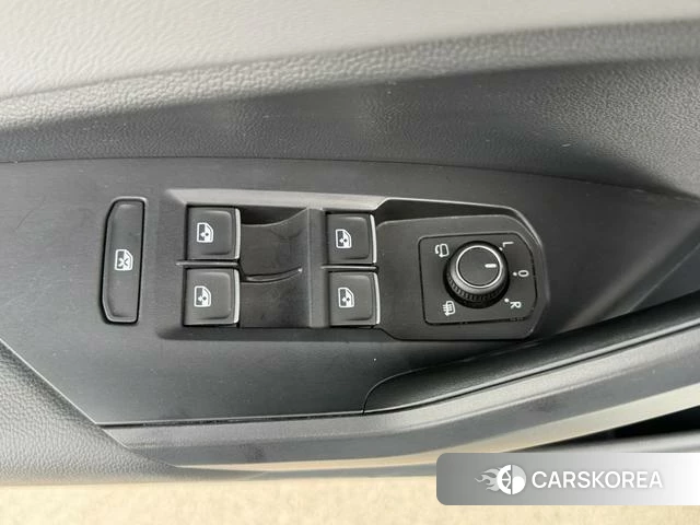 Volkswagen Sagitar id 4300491 из Китая 19