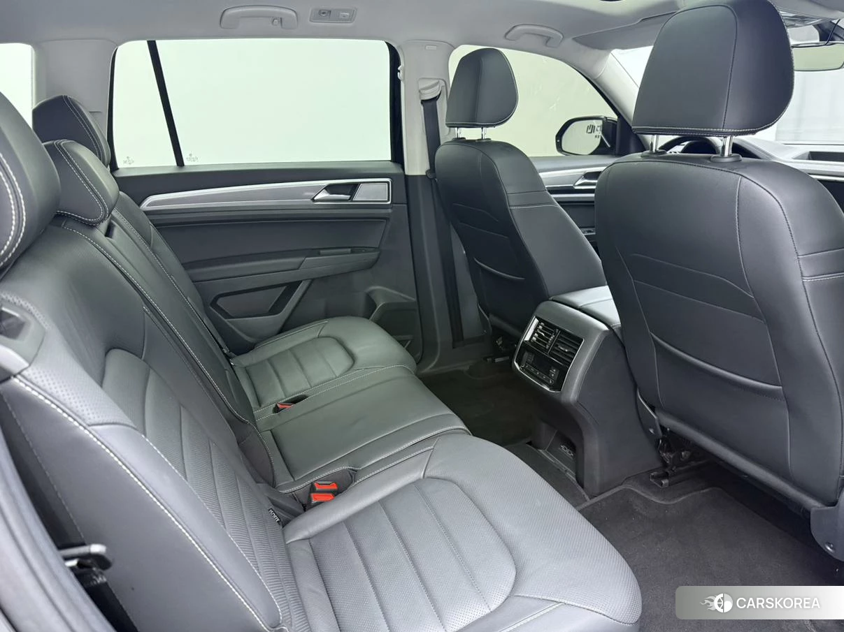Volkswagen Tourang id 4461329 из Китая 21