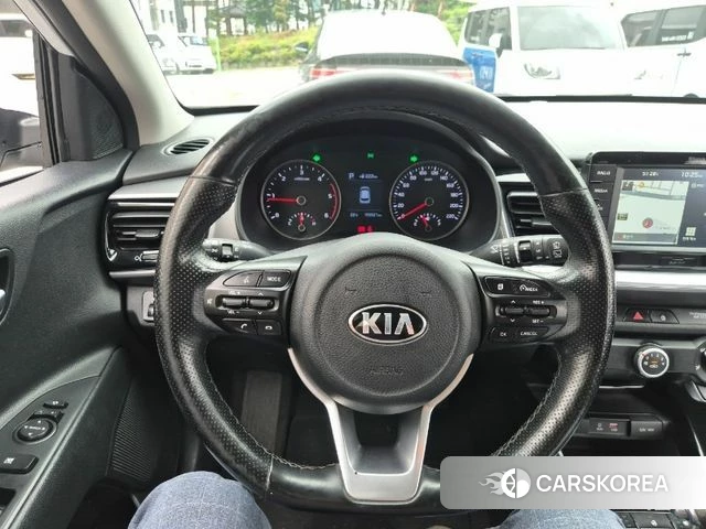 Kia Stonic id 4390219 из Кореи 11