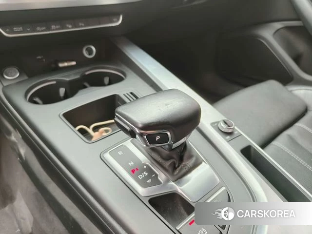Audi A4L id 4374738 из Китая 18