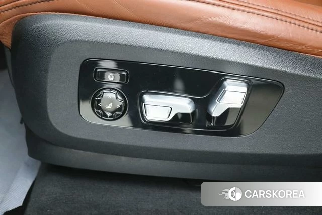 BMW X7 id 4313925 из Китая 64
