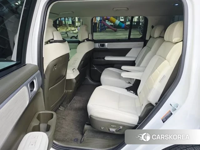 Hyundai Santa Fe (MX5) id 3757403 из Кореи 18