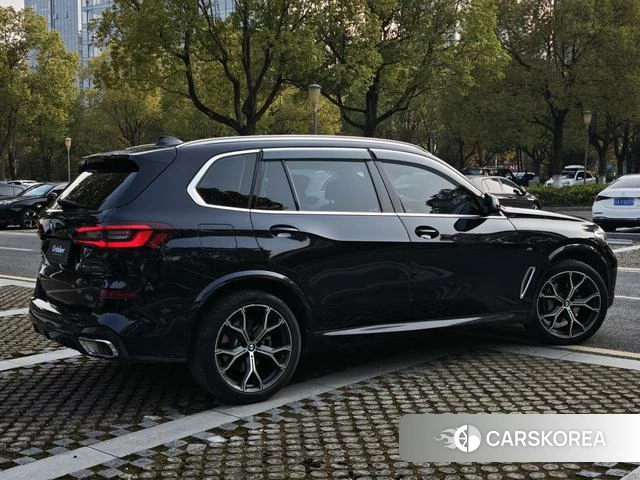 BMW X5 id 4209569 из Китая 34