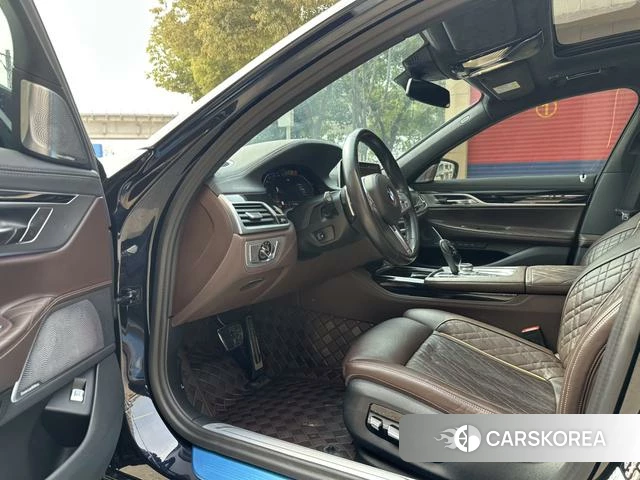 BMW 7 series id 4256138 из Китая 24