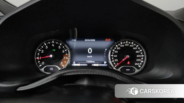 Jeep Renegade id 4250914 из Кореи 35