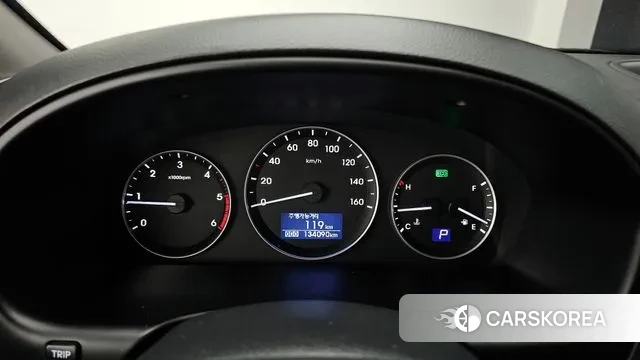 Hyundai The New Grand Starex id 3044689 из Кореи 18