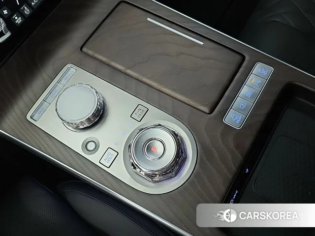 Genesis Electrified G80 (RG3) id 4892687 из Кореи 17
