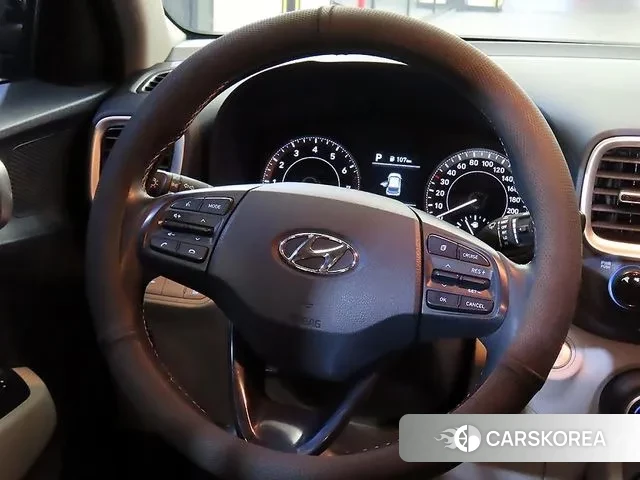 Hyundai Venue id 3425384 из Кореи 18