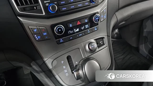 Hyundai The New Grand Starex id 3054698 из Кореи 18