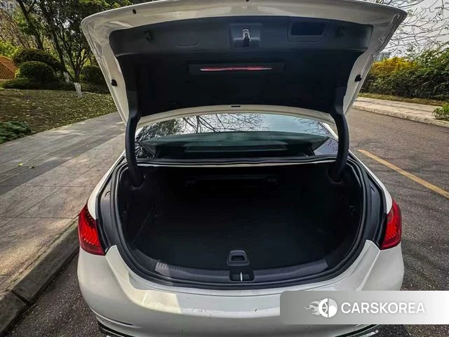 Mercedes-Benz Class C id 4300783 из Китая 20