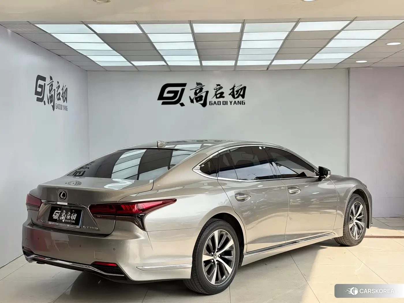 Lexus LS id 4539034 из Китая 29