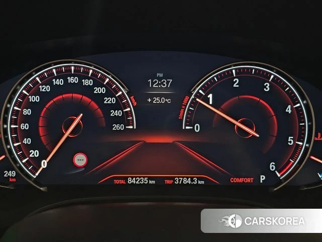 BMW 5 Series (G30) id 4689356 из Кореи 18