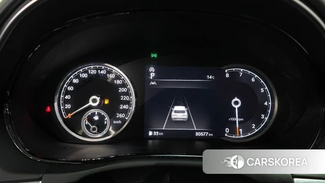 Genesis GV70 id 3923104 из Кореи 18