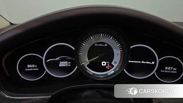 Porsche Panamera (971) id 2980598 из Кореи 18