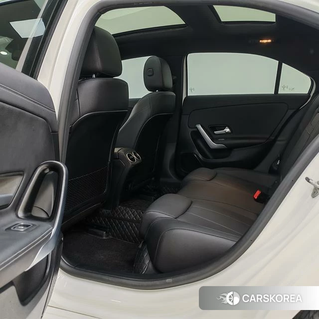 Mercedes-Benz Class A id 4314630 из Китая 14