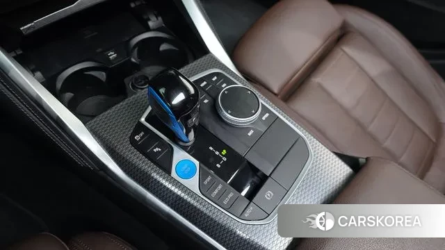 BMW i4 id 3764227 из Кореи 18