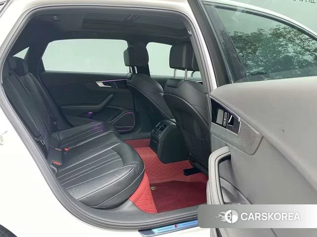 Audi A4L id 4297956 из Китая 20