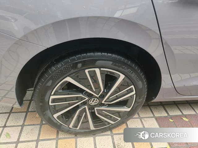 Volkswagen Lavida id 4273621 из Китая 11
