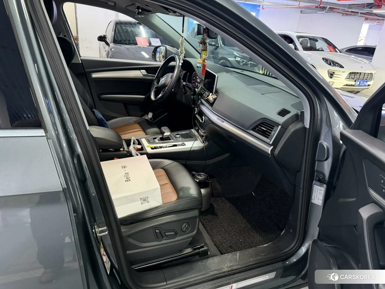 Audi Q5L id 4492707 из Китая 9
