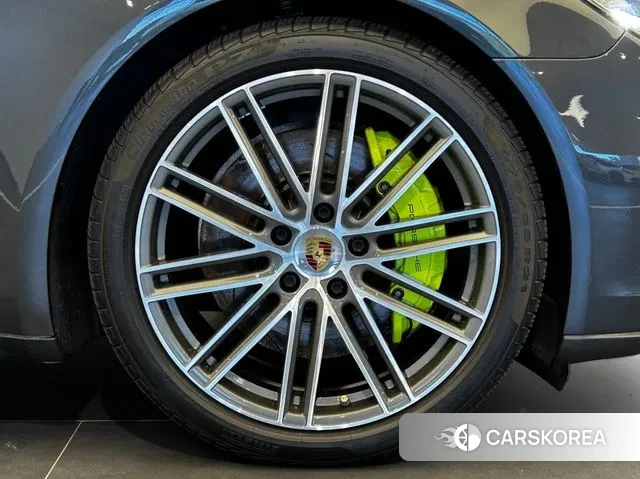 Porsche Panamera (971) id 2970759 из Кореи 18